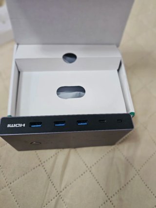 Switch KVM UGREEN HDMI USB C 4K 60Hz 2 Ingressi 1 Uscita