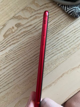 iPhone SE (2020) Rojo