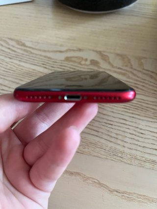 iPhone SE (2020) Rojo
