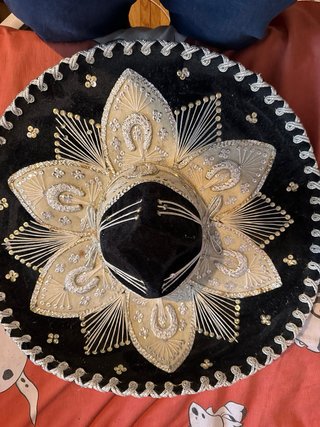 Gorro de Mariachi Negro y Blanco