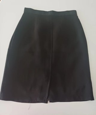 Falda marrón elegante