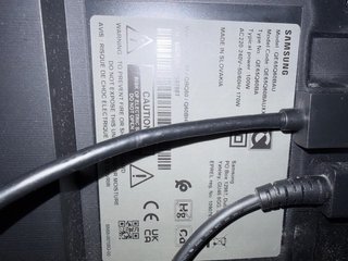 TV Samsung 4K QLED 65’ QE65Q60BAU + mando + caja