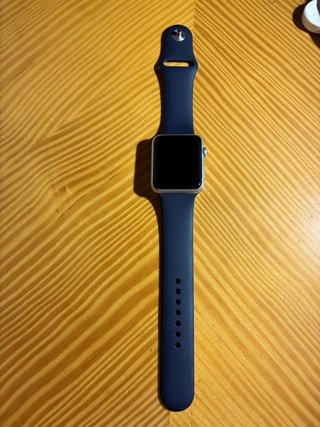 Apple Watch Serie 1 42mm + Cargador