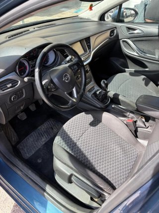 Opel Astra 2016