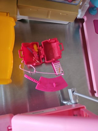 Ambulancia de juguete Barbie