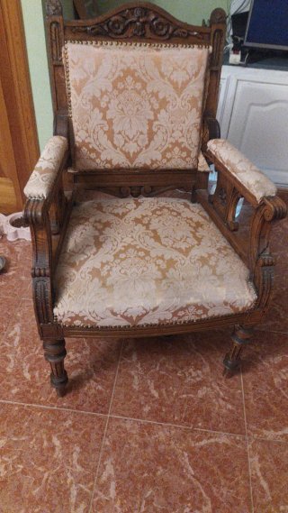 Sillón Antiguo Siglo XIX Tapizado