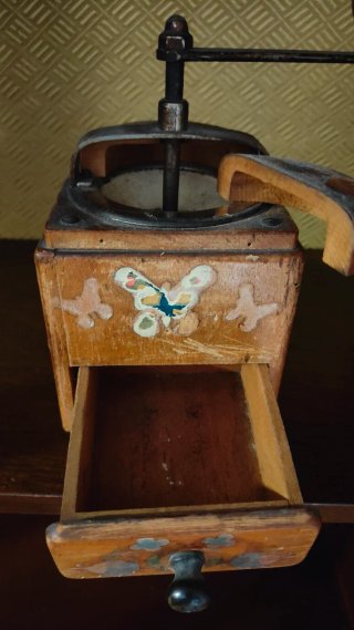Macina caffè Zassenhaus vintage in legno