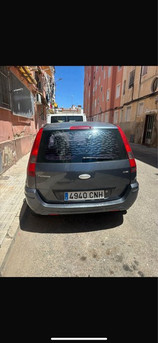 Ford Fusion 2004