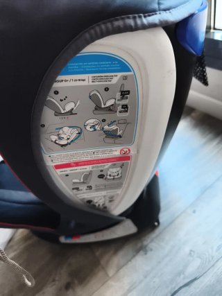 Silla coche bebé con protección lateral