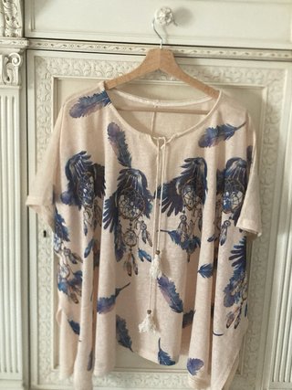 Blusa con stampa piume e acchiappasogni
