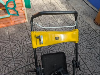 Cortacésped de gasolina Garland Quattro 40
