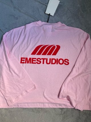 Camiseta Eme Studios Manga Larga Rosa