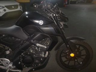 Yamaha MT-125 Negra