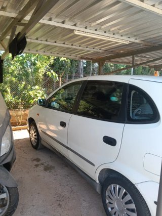 Nissan Almera Tino • ITV SEP 2027 • 153.000 km •