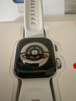 Huawei Watch Fit 5 Pro con correas