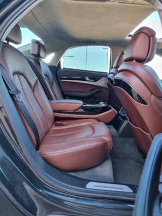 Audi A8 2011