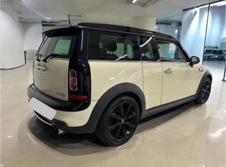 MINI Clubman 2011