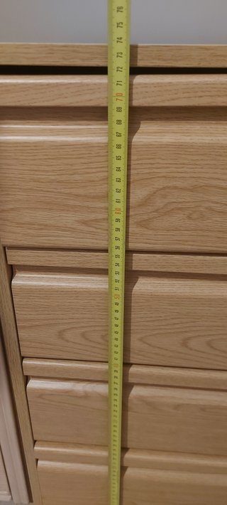 Cajonera de madera color beige
