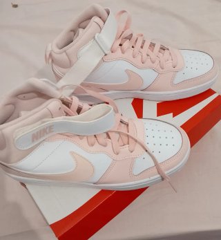 Nike Air Force 1 Mid Niña Talla 39-4
