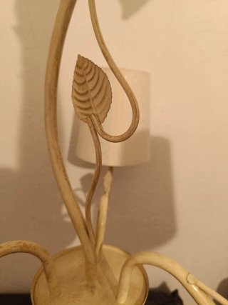 Lámpara de forja beige