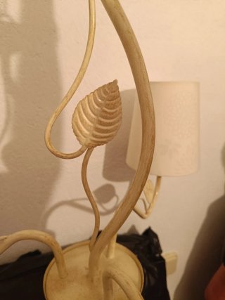 Lámpara de forja beige