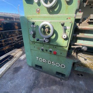 Torno Paralelo TOR-D500