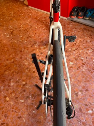 Bicicleta BH IRS1 1.4 EBIKE 810WH