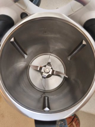 Thermomix TM6 Nueva con Accesorios + Trolley