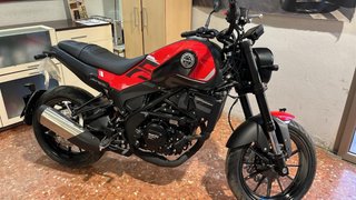 Benelli Leoncino 250 - 6000 km