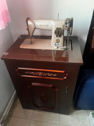 Máquina de coser Singer