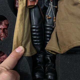 1/6 Hellboy