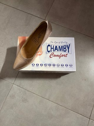 Zapato Chamby Dorado