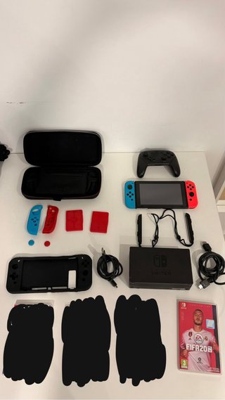 Nintendo Switch Azul/Rojo + Accesorios