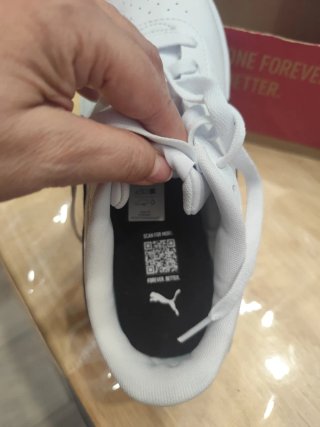 Deportivas Puma Blancas y Negras Nuevas Originales