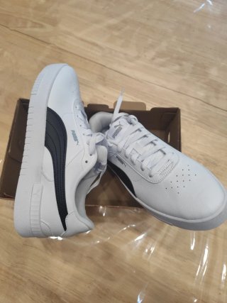 Deportivas Puma Blancas y Negras Nuevas Originales
