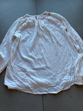 Blusa UNIT KIS blanca bordada