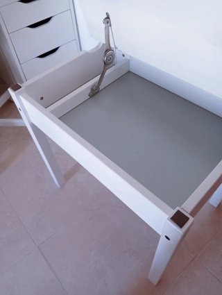 Escritorio y silla infantil blanco