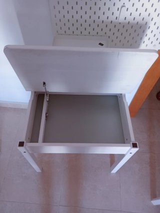Escritorio y silla infantil blanco