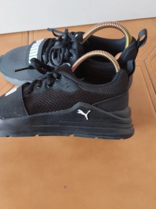 Zapatillas Puma Negras