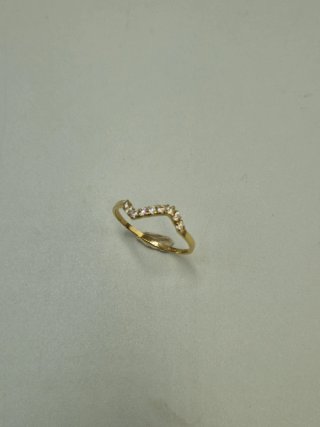 Anillo de oro 18kt con circonitas.