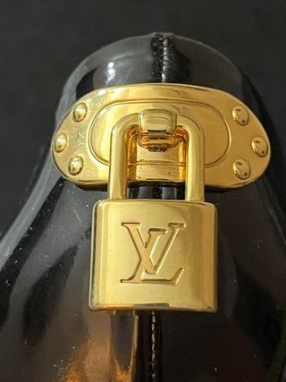 Zapatos de tacón Louis Vuitton negros