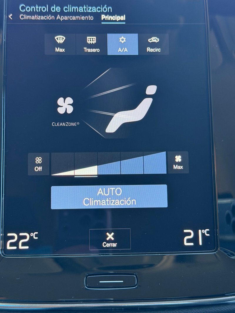 Volvo XC40 2021, foto 28