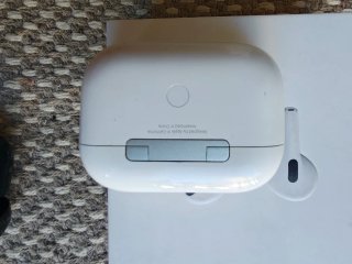 Airpods Pro 1ª Gen Wireless charging case