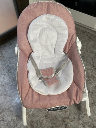 Hamaca para bebé rosa y blanca