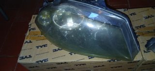Par Faros Seat Ibiza 6L 2007 (1 Patilla Rota)