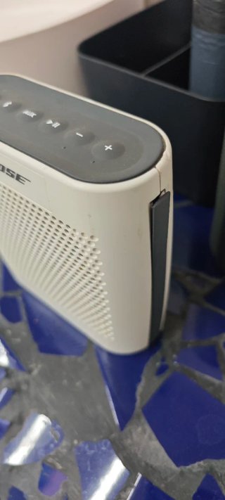 Altavoces Bluetooth Negro y Blanco