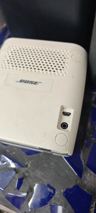 Altavoces Bluetooth Negro y Blanco