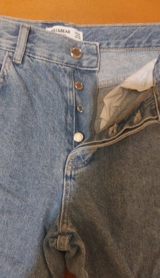 Bermuda vaquera Pull and Bear Talla 36