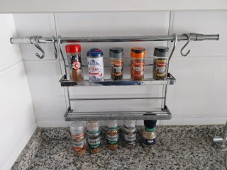 Especiero de pared con 7 botes