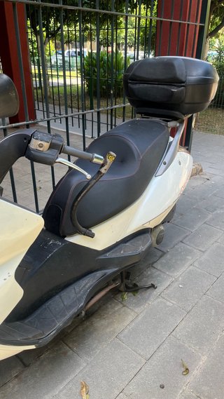 Aprilia Atlantic 125 Scooter